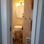 Crystal Gazde/Camere de închiriat *